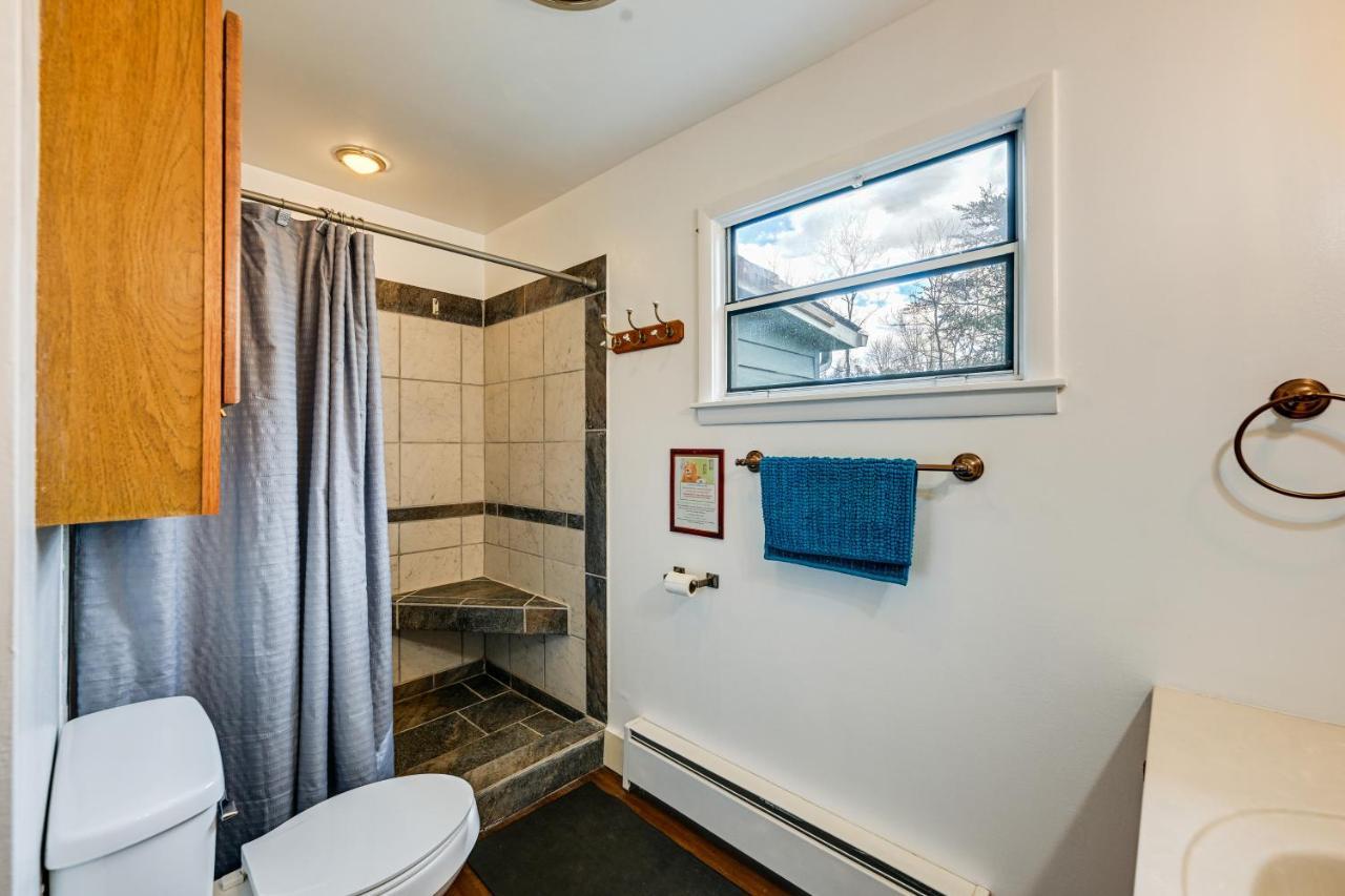 Whittier Vacation Rental Cabin With Private Hot Tub エクステリア 写真